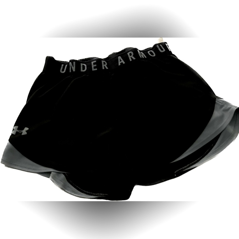 Small Under Armour loose fit, black/gray athletic shorts running